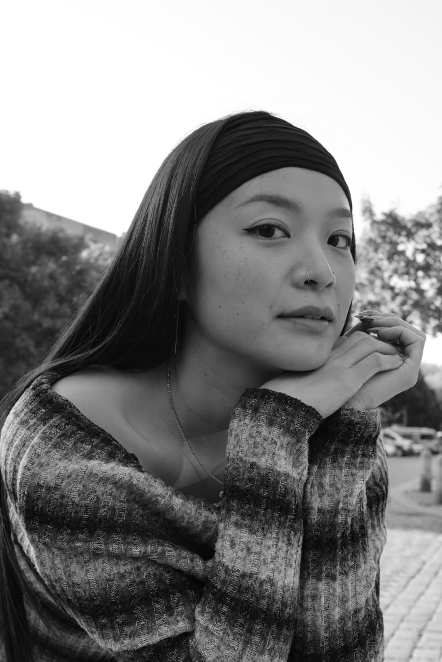 Jiun candid